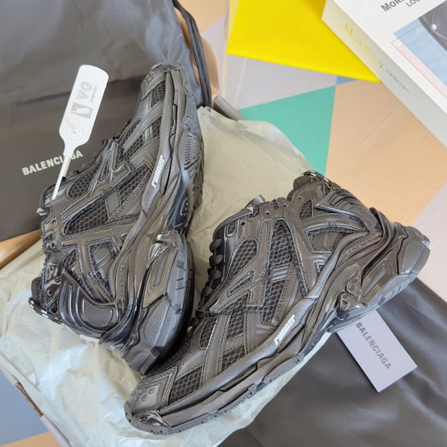 WOMEN SIZE 35-39 Men SIZE 39-45 B*alenciaga Sneaker  Top quality 1:1
