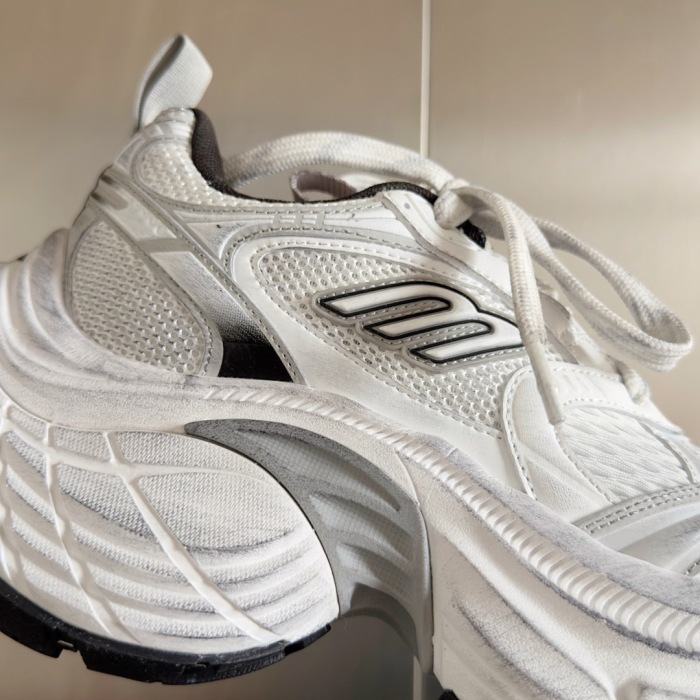 WOMEN SIZE 35-39 Men SIZE 39-45 B*alenciaga Sneaker  Top quality 1:1