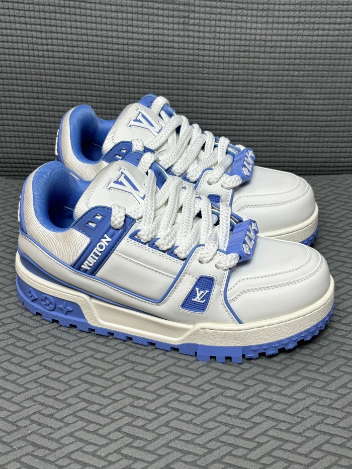 Men  Women  L*ouis V*uitton   Top Sneaker L*V Trainer