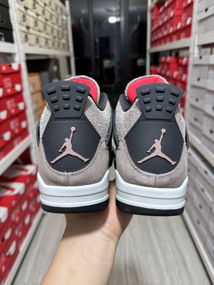 Great quality 1:1  Air Jordan 4 AJ4 sneakers