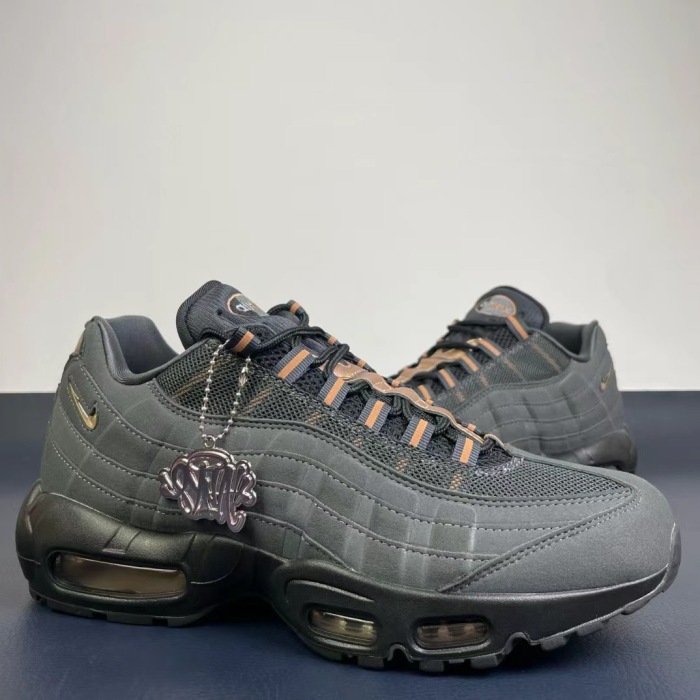 Women  Man Nike Air Max95