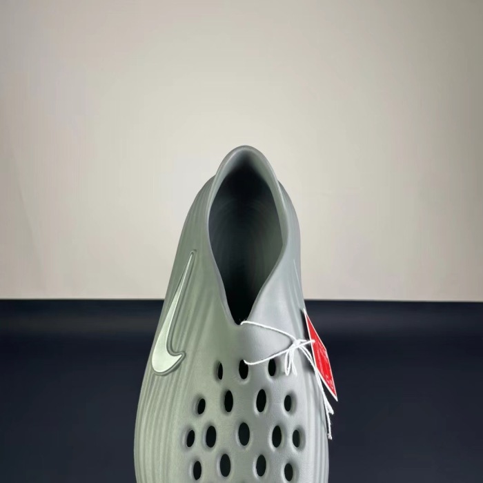 NIKE React+ Rejuven 8