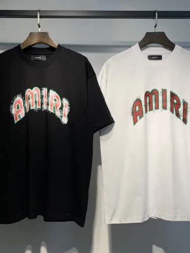 Curved Dirty Letter Print Tee 2 colors