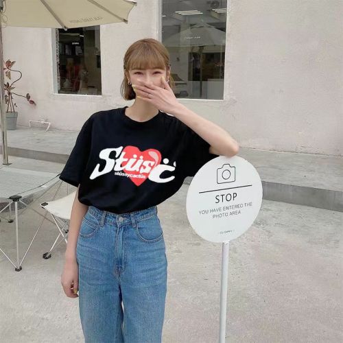 Classic Red Heart Crown Large Link tee 9 colors