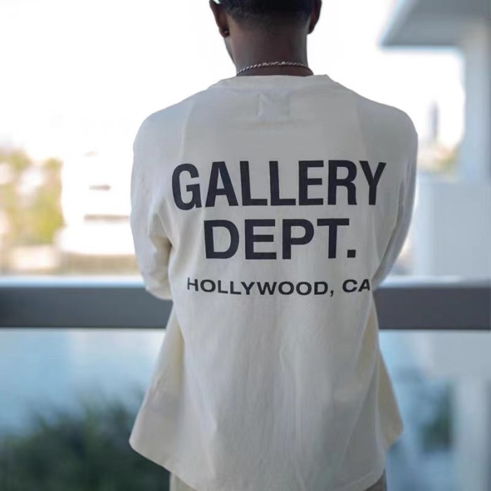 GaIIery dept Multicolor Back Letter Print Long Sleeve tee
