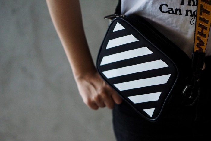 Off-White Speed bump printed square shoulder bag