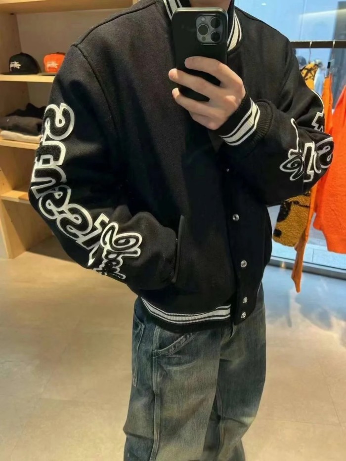 Stussy Two-sleeved flocking appliquette embroidered jacket 2 colors
