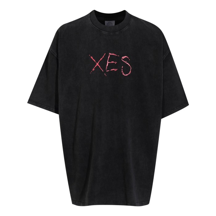 VTM Washed and Aged Letter Print Tee
