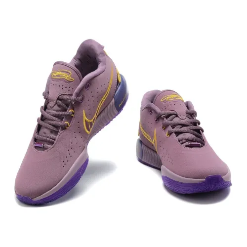 N LEBRON 21 x PURPLE RAIN
