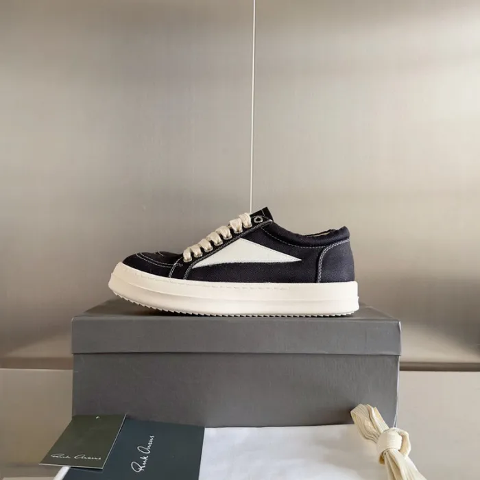 Rick 0wens Black Canvas Low-Top Sneakers