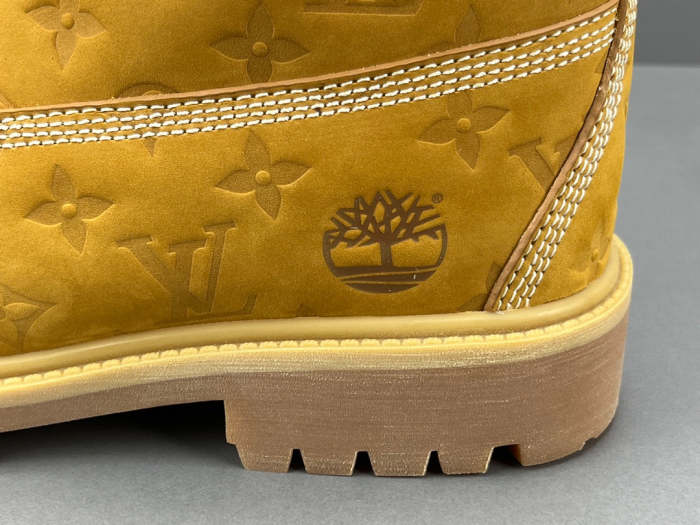 L0UiS VUiTT0N x TIMBERLAND ANKLE BOOTS