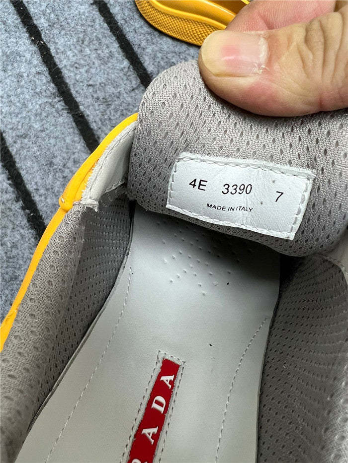 PR@D@ AMERICA'S CUP SOFT RUBBER YELLOW SILVER