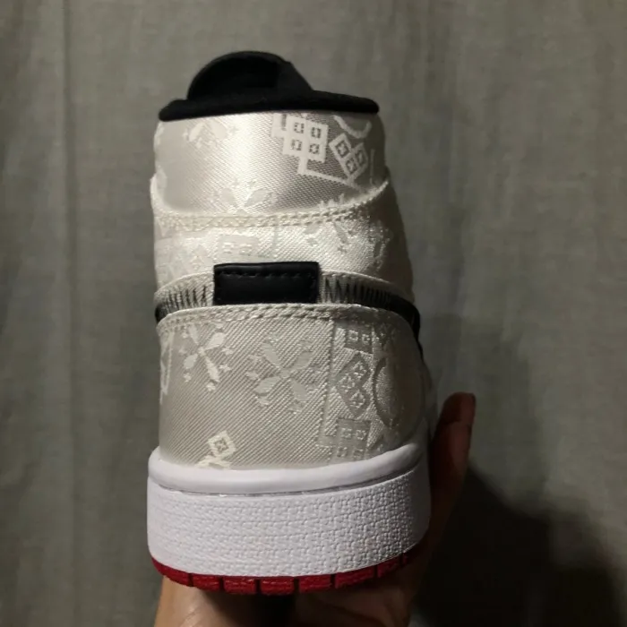 JORD@N 1 MID SE x FEARLESS EDISON CHEN CLOT