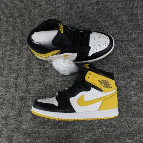 JORD@N 1 RETRO HIGH x YELLOW OCHRE