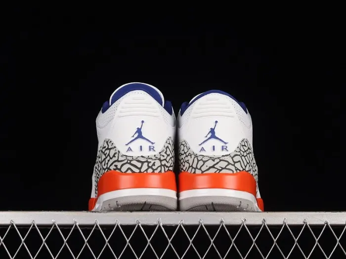 AIR JORD@N 3 RETRO KNICKS WHITE/OLD ROYAL-UNIVERSITY ORANGE-TECH GREY