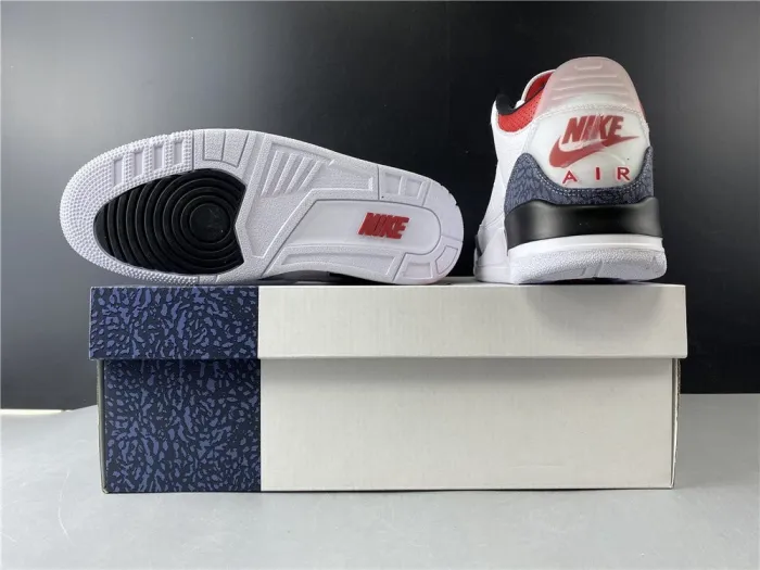 JORD@N 3 RETRO x SE FIRE RED DENIM