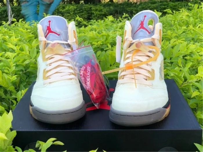 JORD@N 5 RETRO x OFF-WHITE SAIL