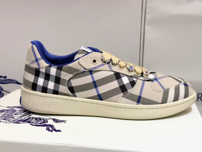 BURB5RRY TERRACE CHECK SNEAKERS   BBR095
