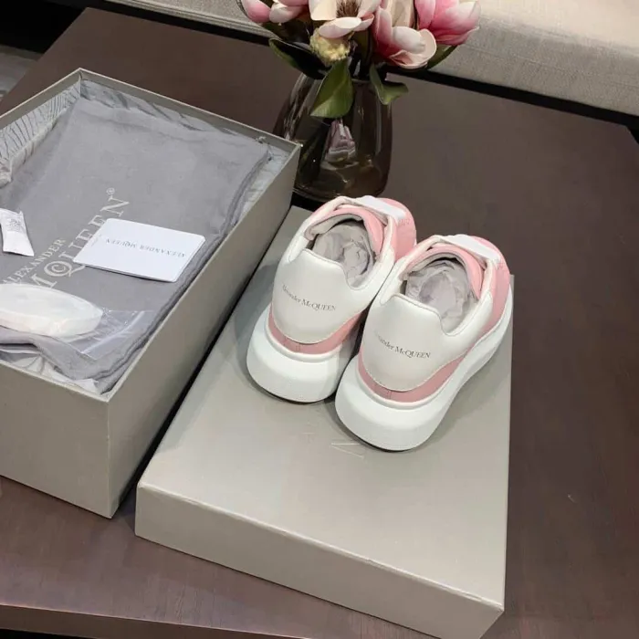 ALEX@NDER MCQUEEN SNEAKER- AM4