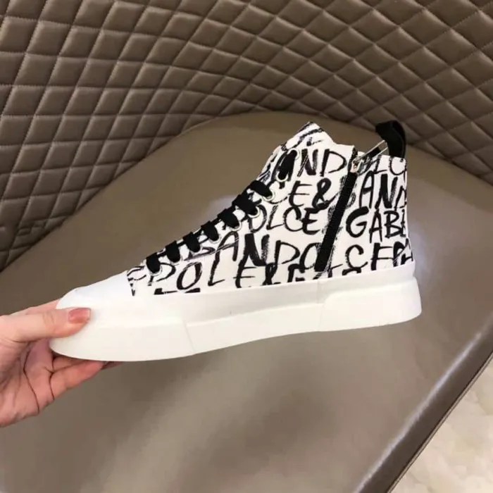 DOLCE AND  G@BB@N@ CANVAS PORTOFINO LIGHT MID-TOP SNEAKERS WITH DG LOGO PRINT    DG109