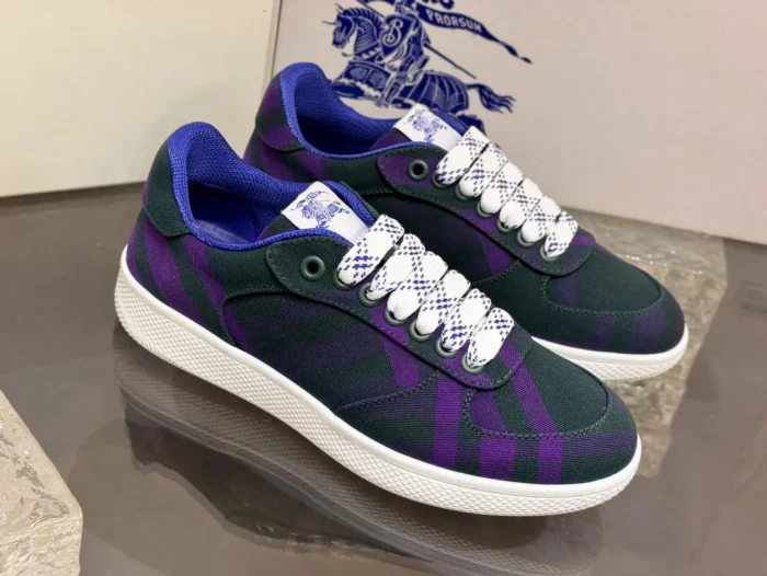 BURB5RRY TERRACE CHECK SNEAKERS   BBR103
