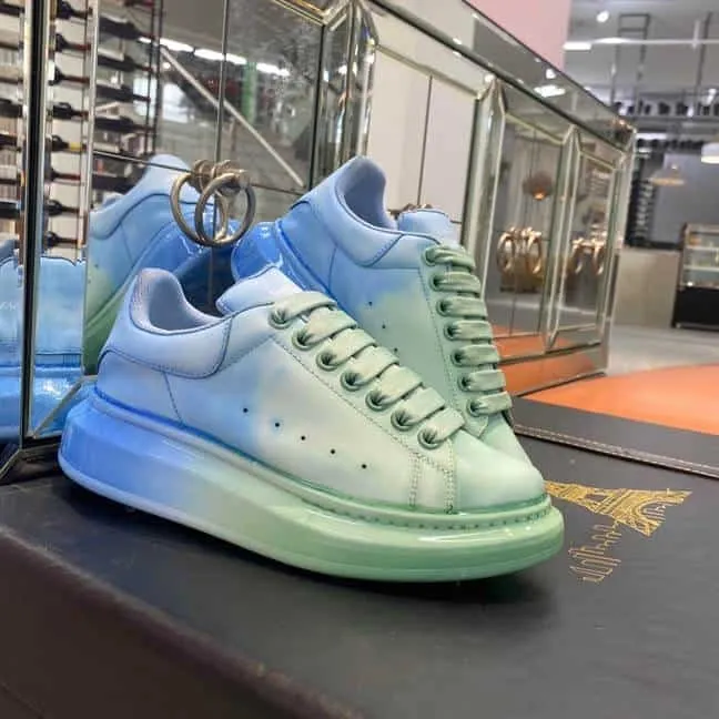 ALEX@NDER MCQUEEN SNEAKER   AM19
