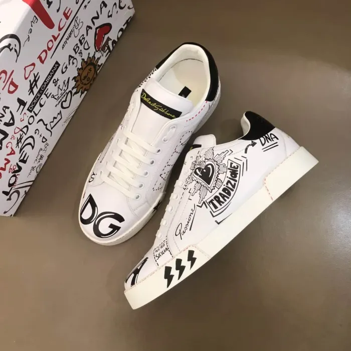 DOLCE    G@BB@N@ CALFSKIN NAPPA PORTOFINO SNEAKERS   DG29