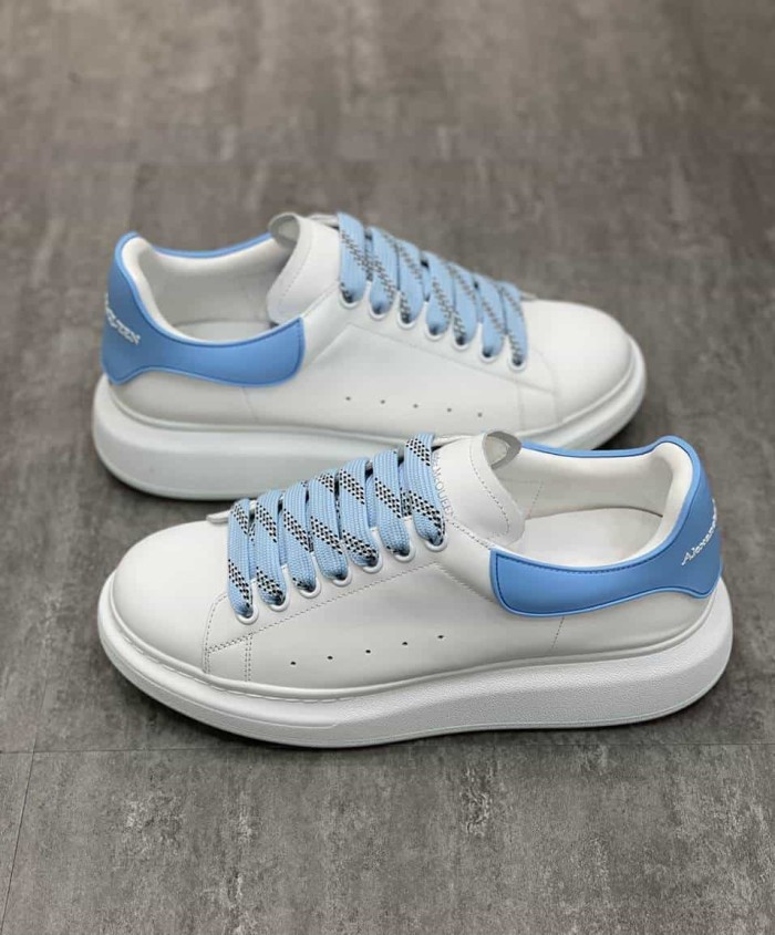 ALEX@NDER MCQUEEN SNEAKER   AM21