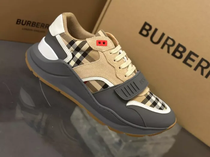BURB5RRY VINTAGE CHECK SNEAKERS   BBR108