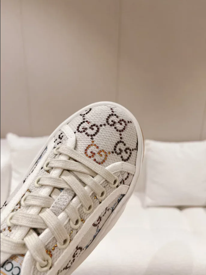 GG TRAINER SNEAKER   GC219