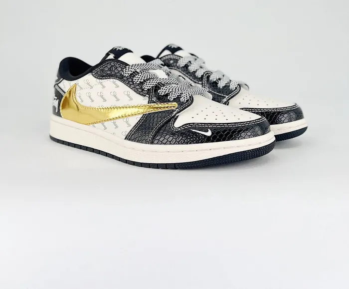 Tr@vis Scott
 x Air Jord@n 1 Retro Low Custom