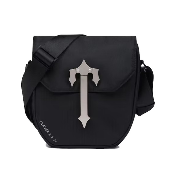 Trapstar Sale Now! Sword-shaped metal logo Nylon Single-shoulder crossbody bag