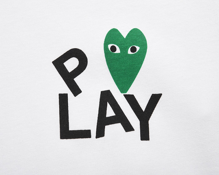Cdg Play Green Heart Round Neck Tee