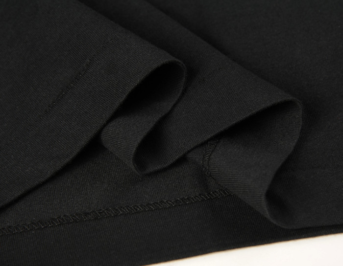 Cdg Play Chest Classic Letter Logo tee 2 Colors