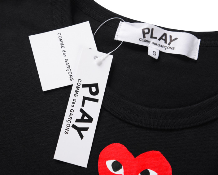 Cdg Play Four Continuous Red Hearts Tee 2 Colors