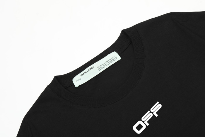Off-White OF05 Square Diagonal Arrow tee
