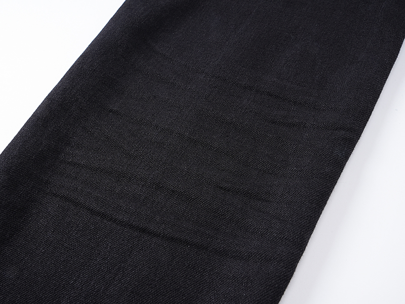 Amiri AM8002 Skinny Stretch Jeans detail photo 8