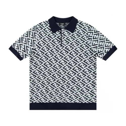 Inverted letter F and dots Embroidered tee