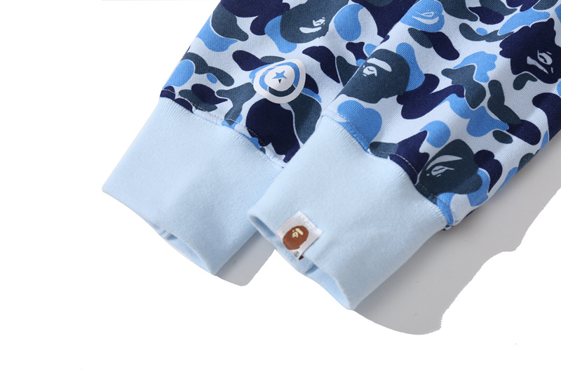 A Bathing Ape Abc Camo Shark Hoodie detail photo 18