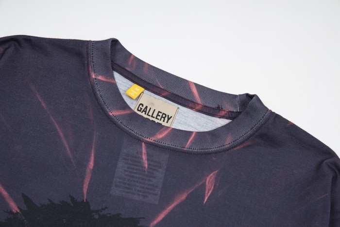 GaIIery dept Retro ghost face tie-dye washed printed tee