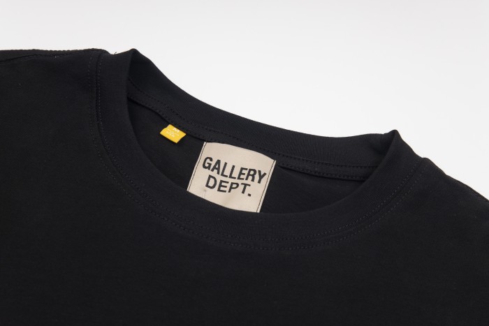 GaIIery dept Retro red text splashing ink washed printed tee