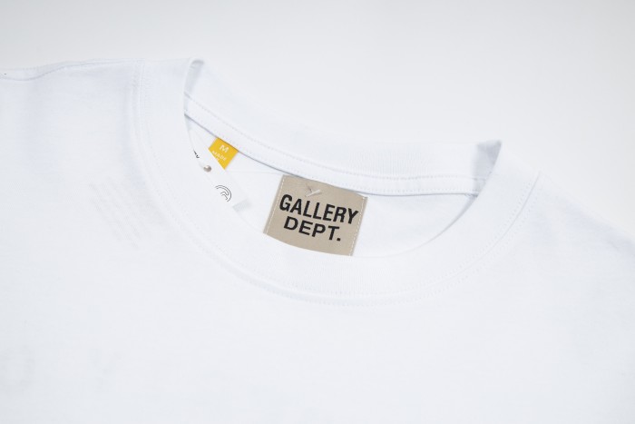 GaIIery dept Retro American letter logo washed printed tee