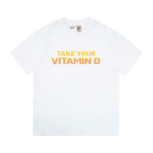 GaIIery dept Retro embossed logo washed printed tee