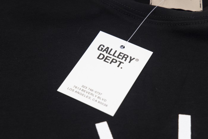 GaIIery dept Retro hanging boxing gloves washed printed tee