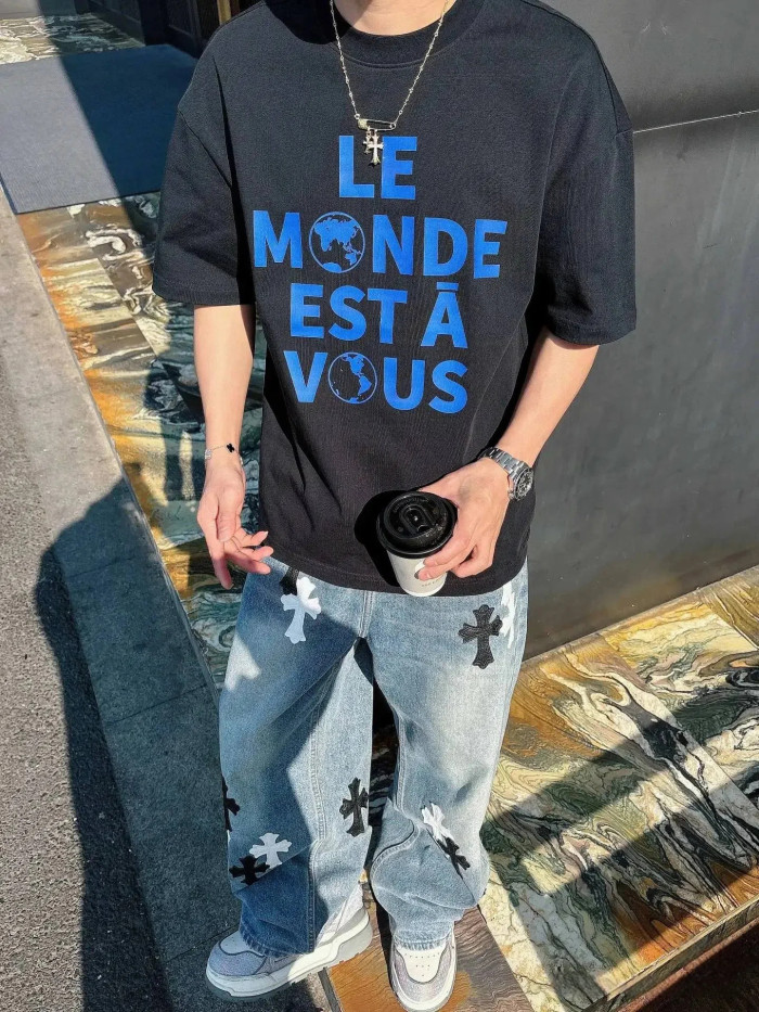Earthte Flocking Letter print tee