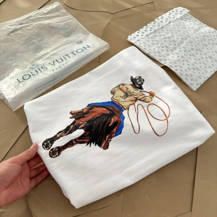 Roping cowboy print tee