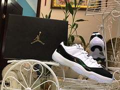 AIR Jord@n 11 Retro Low Iridescent
