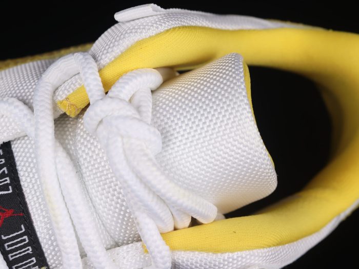 Air Jord@n 11 Low Yellow Snakeskin