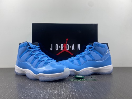 Air Jord@n 11 Retro  Pantone