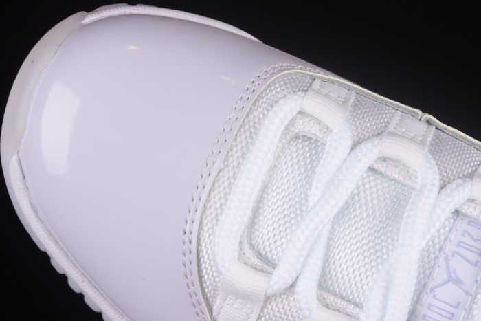 Jord@n 11 Retro Low, Pure Violet